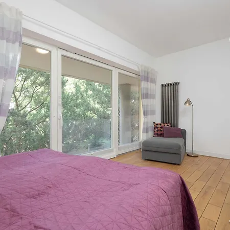 Lovely In With Parking Near Royal Baths Park By Renters Lejlighed Warszawa