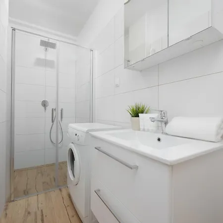 Lovely In With Parking Near Royal Baths Park By Renters * Varsavia
